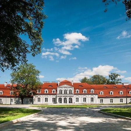 Palac Domaniowski Wieniawa Exterior foto